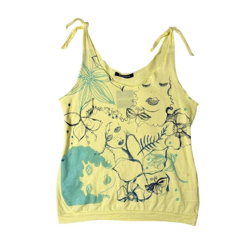 Despina j-fashion linework face graphic tank